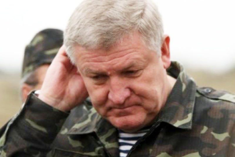 Колишній міністр оборони Михайло Єжель оголошений в розшук