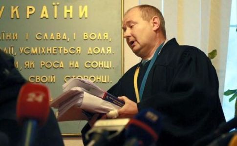 Суддя Микола Чаус втік від правосуддя в окупований Крим