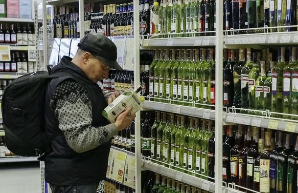 У Києві заборонили продаж алкоголю вночі