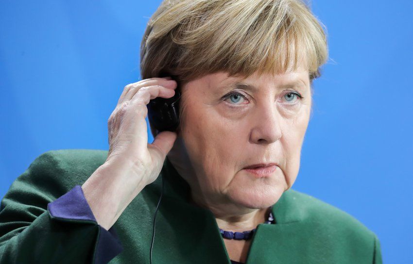 Ангела Меркель закликала Google і Facebook бути прозорішими