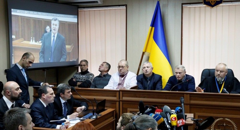 Прокурор Донський звинувачує Віктора Януковича у брехні в суді
