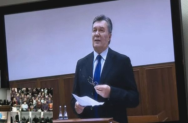 Януковича чекають в ГПУ як підозрюваного у держзраді
