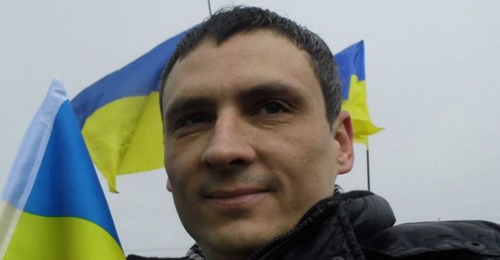 У Криму ФСБ затримала і вибиває зізнання в екстремізмі з активіста Ігоря Мовенка