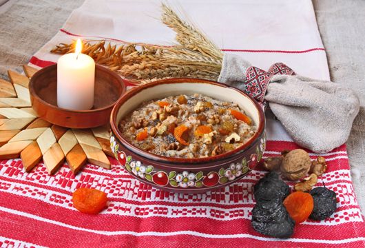 Голубці і кільце ковбаски: смачні рецепти від фольклористки Любов Сердунич