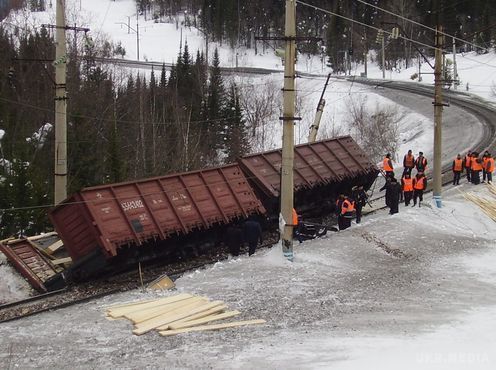Схід вагонів на Черкащині спричинив запізнення 10 пасажирських потягів