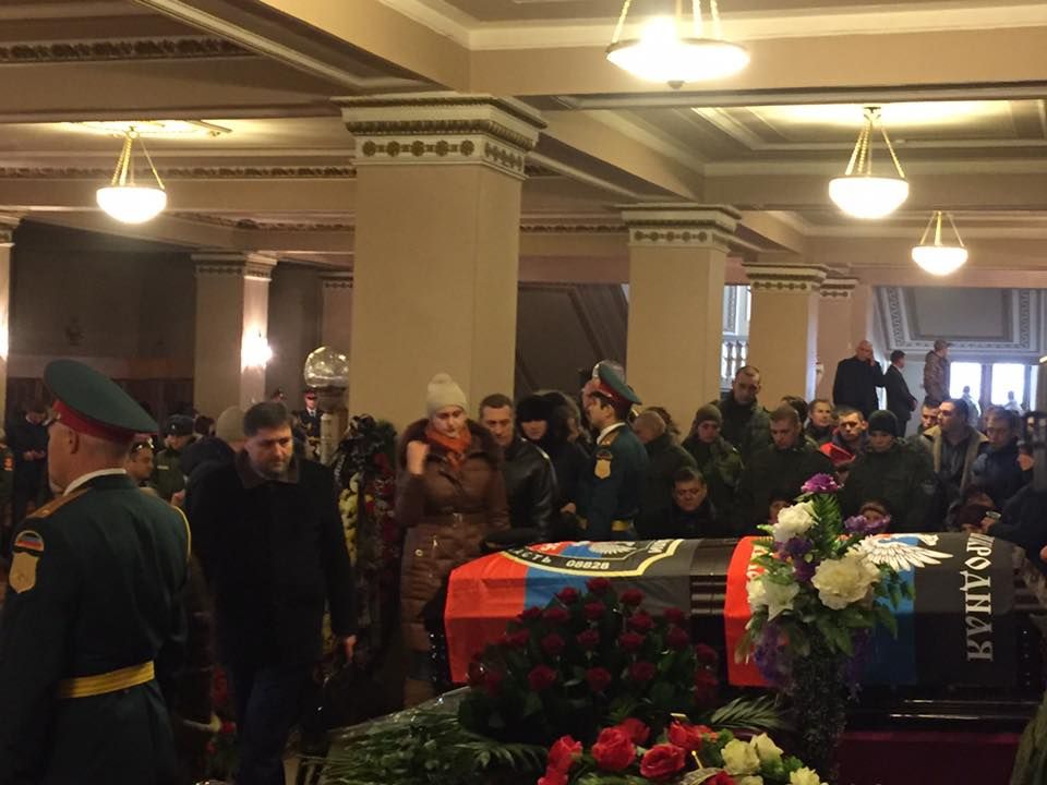 Терориста Гіві поховають у Донецьку в закритій домовині (фото)