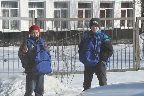 Більше 1 мільйона дітей потребує допомоги після бойових дій на Донбасі