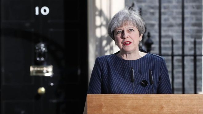 Прем’єр Британії оголосила дострокові парламентські вибори на 8 червня