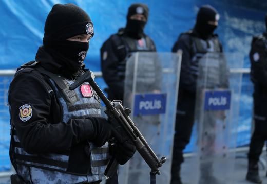 У Туреччині затримали більше 800 осіб за підозрою у зв'язках з організаторами путчу