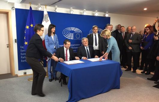 Тепер метою України є членство в Шенгенській зоні і ЄС — Порошенко