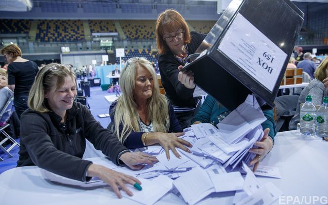 Результати виборів у Британії: партія Терези Мей втрачає більшість у парламенті