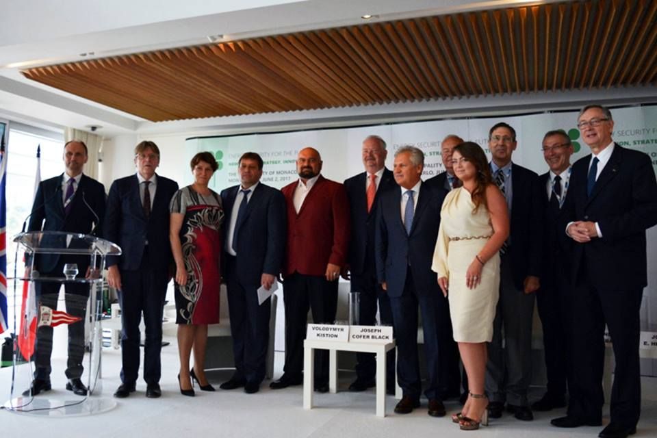 Віце-прем'єр Володимир Кістіон відвідав форум у Монако, організований соратником Януковича