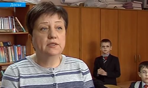 Вчительку в Черкасах звільнили законно за погрози «навчити любити радянську владу»