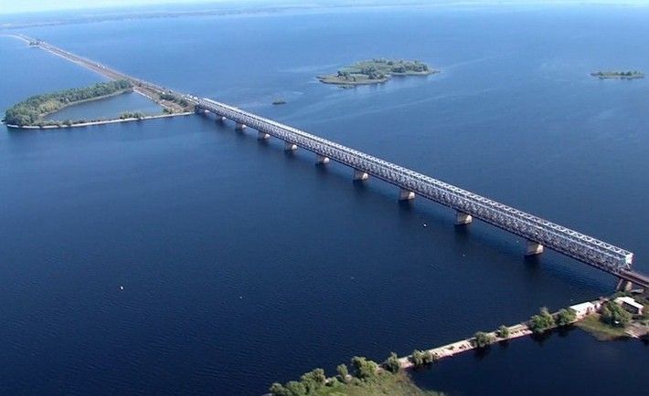 У Черкасах закрили на ремонт міст через Дніпро (відео)