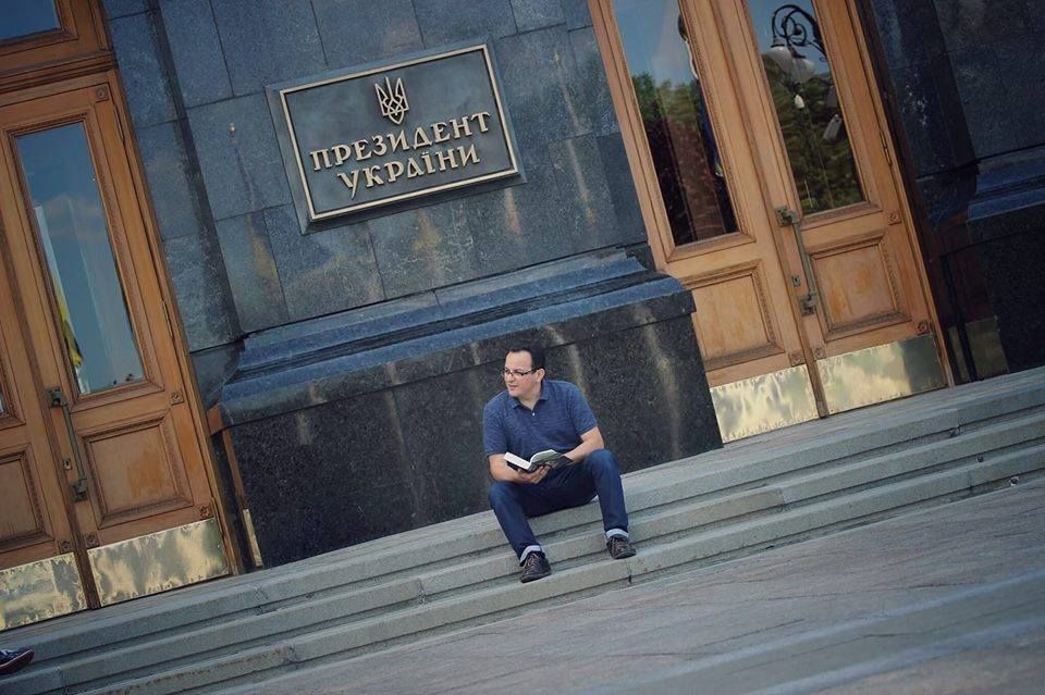 Депутат Олег Березюк голодує через львівське сміття