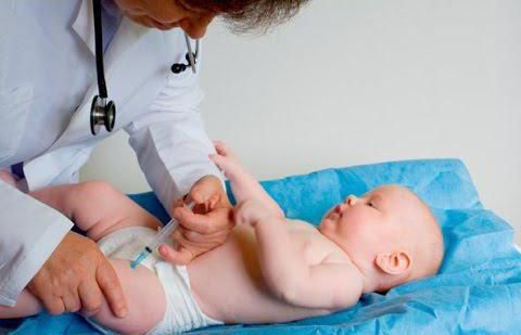 Україна ввійшла в десятку країн світу з найменшими показниками вакцинації дітей