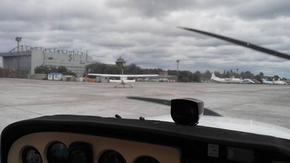 «Антонов» вже готує аеродром в Гостомелі для заходу лоукостерів