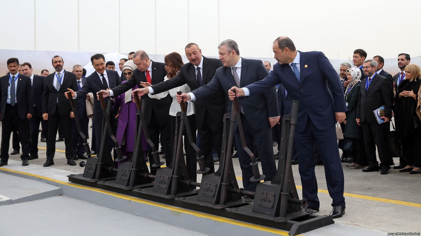 Азербайджан, Грузія і Туреччина відкрили залізницю в обхід Росії