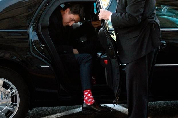 Прем`єру Канади Джастіну Трюдо відправили коробку українських шкарпеток