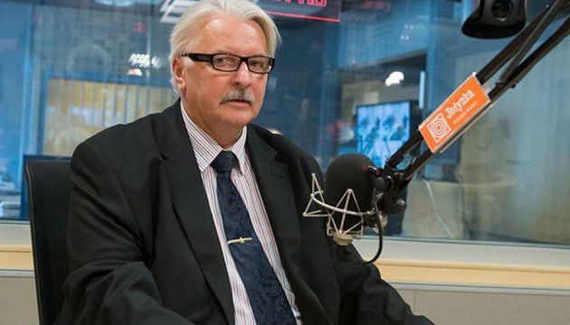 Голова МЗС Польщі поскаржився на експлуатацію його країни з боку України