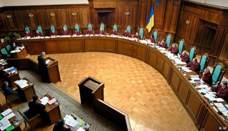 Конституційний суд заборонив партіям виключати зі списків необраних кандидатів після виборів