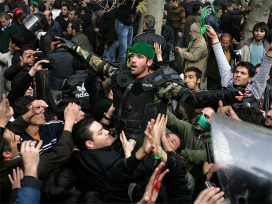 У масових протестах в Ірані загинули вже понад двадцять осіб