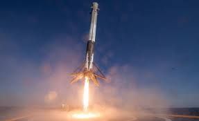 Військовий супутник США, запущений SpaceX, не вийшов на орбіту