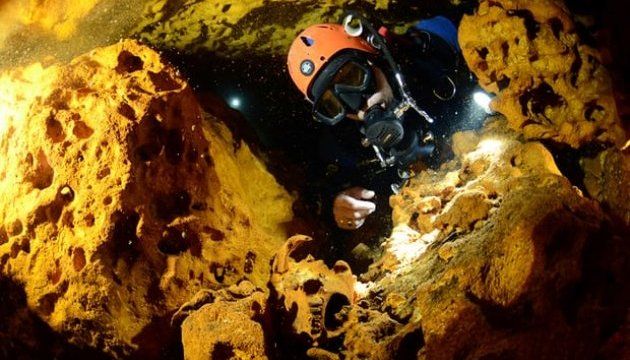 У Мексиці знайшли найбільшу затоплену печеру часів майя