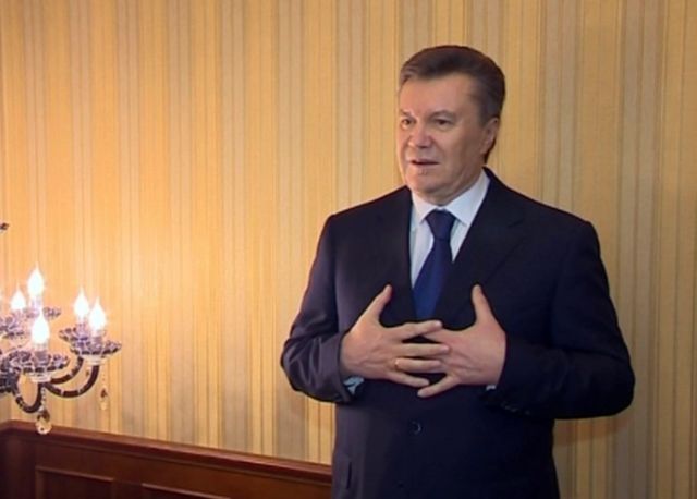 Охоронець Януковича розповів, як екс-президент близько доби тікав з України