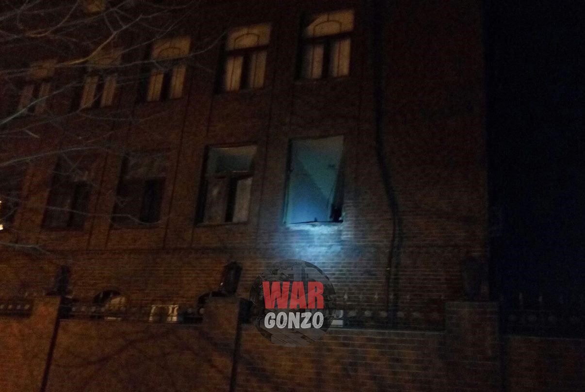Будівлю «міноборони «ДНР» обстріляли із гранатомета