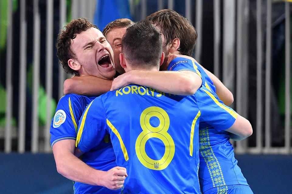 Збірна України із футзалу вийшла в плей-оф чемпіонату Європи