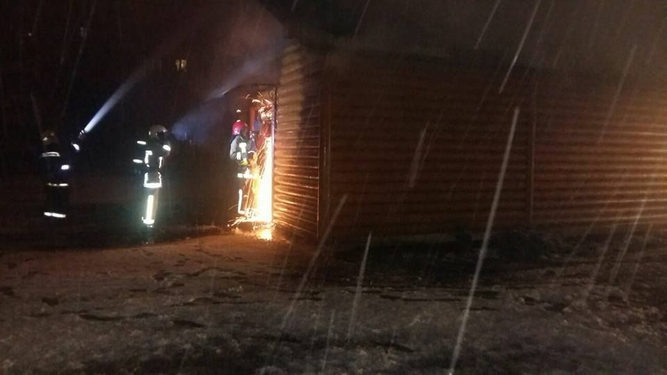 У Львові спалахнула пожежа в скандальній церкві УПЦ МП на Сихові (фото)