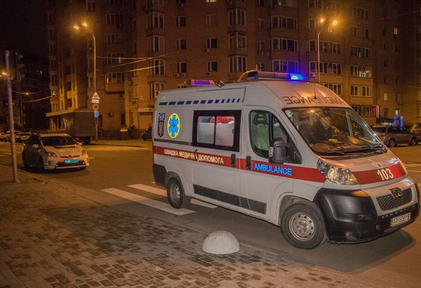 На Позняках у Києві під час стрілянини поранили чоловіка
