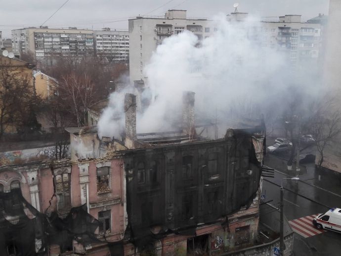 У Києві занедбані історичні будівлі відбиратимуть у власників