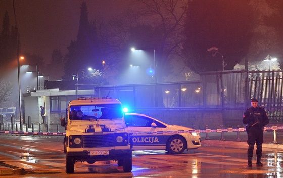 У Чорногорії смертник кинув гранату в посольство США, а потім підірвав себе