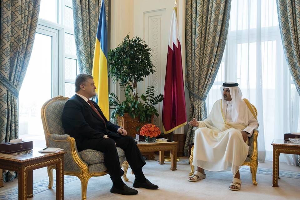Порошенко анонсував поставки скрапленого газу із Катару до України