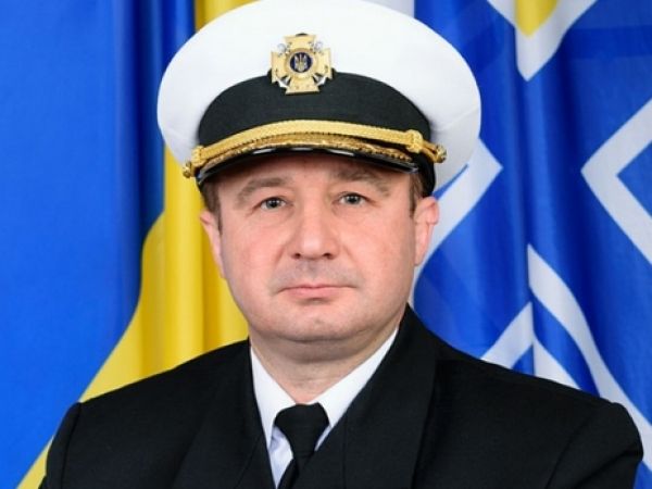 У Міноборони відкинули припущення, що начальника штабу ВМС Гладкого звільнили через дружину-росіянку