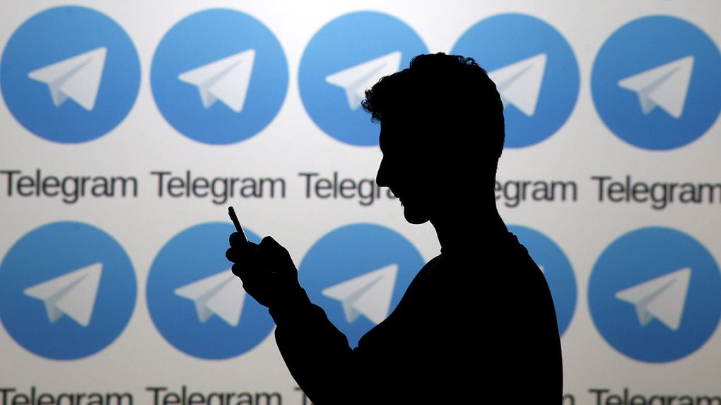 У Росії протестуватимуть паперовими літачками через заборону Telegram