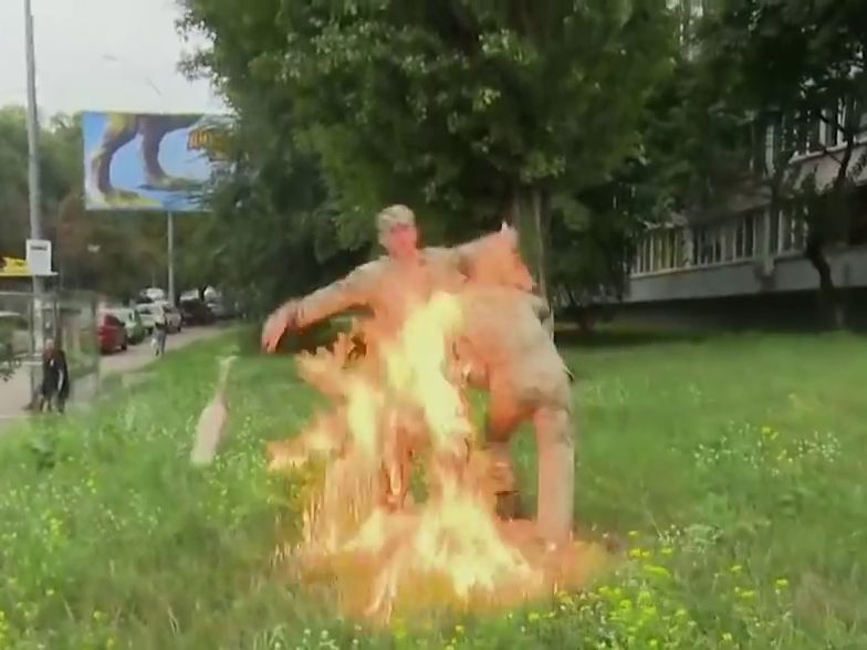 Ветеран АТО Сергій Ульянов вчинив самоспалення під Міноборони (відео)