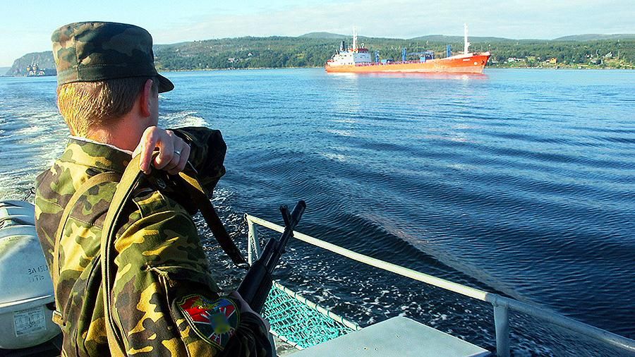 Російська блокада Азову: Україна має розірвати договір про спільну акваторію та готуватися до війни на морі