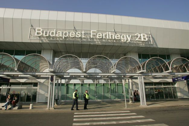 Аеропорт Будапешта припиняв роботу через радіоактивний контейнер із Росії