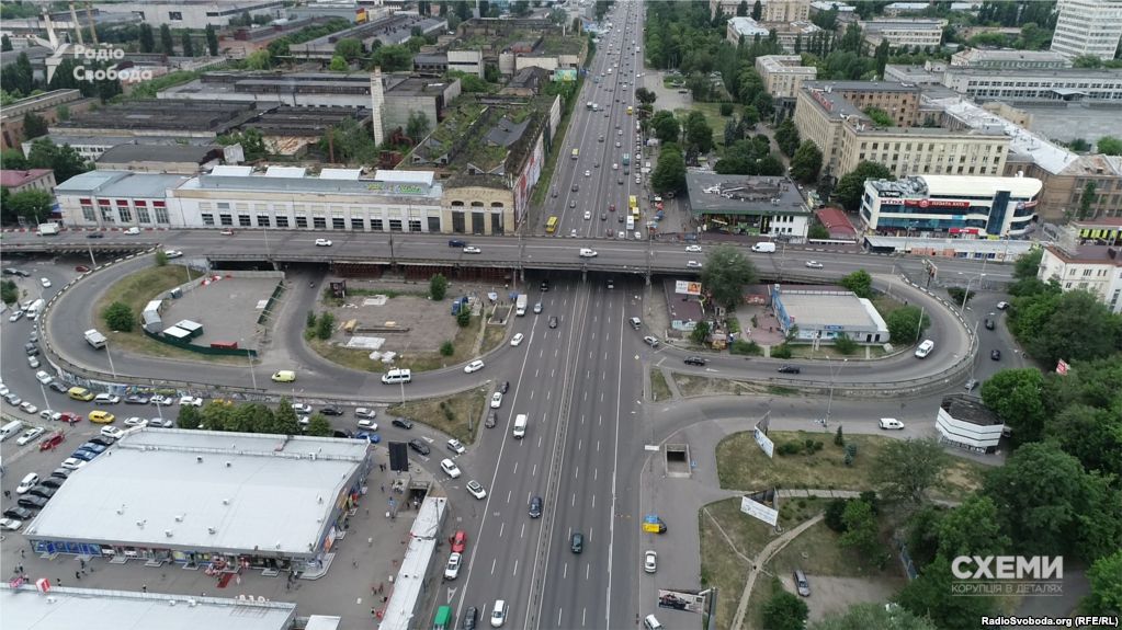 Антимонопольний комітет розслідує змову на тендері з реконструкції Шулявського мосту