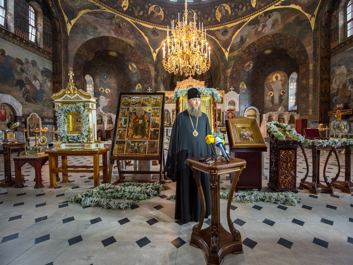 Викрадена ікона Георгія Побідоносця знайшлася в Лаврі (оновлено)