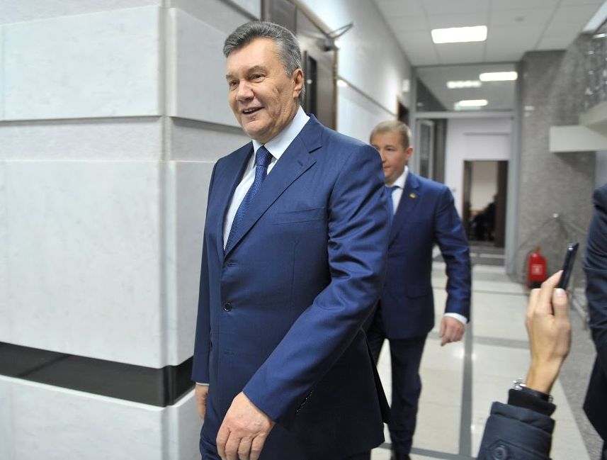 Утікач Янукович погодився виступити з останнім словом у суді Києва