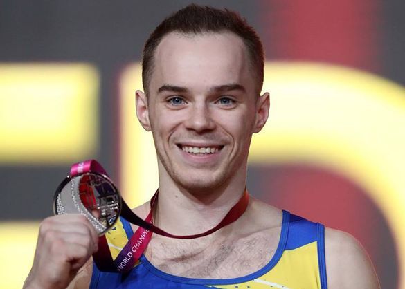 Гімнаст Олег Верняєв став віце-чемпіоном світу із вправ на брусах
