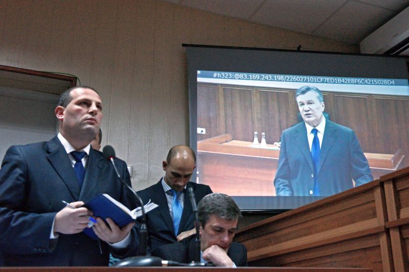 Останнє слово Януковича: втікача запросили в Оболонський суд 19 листопада