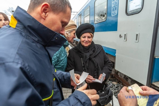 Локомотив на Захід: Укрзалізниця запускає нові потяги до Польщі та Угорщини