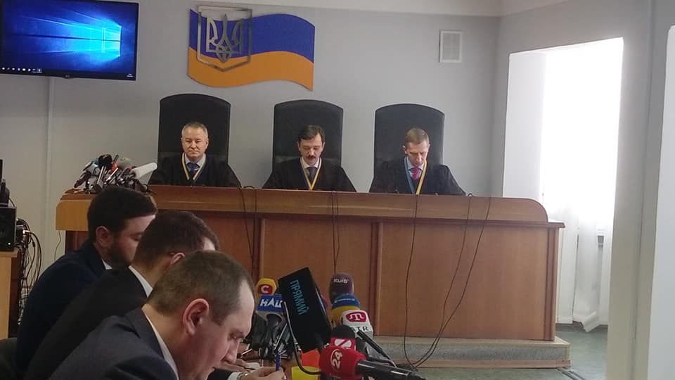 Суд визнав належними докази провини Януковича у державній зраді