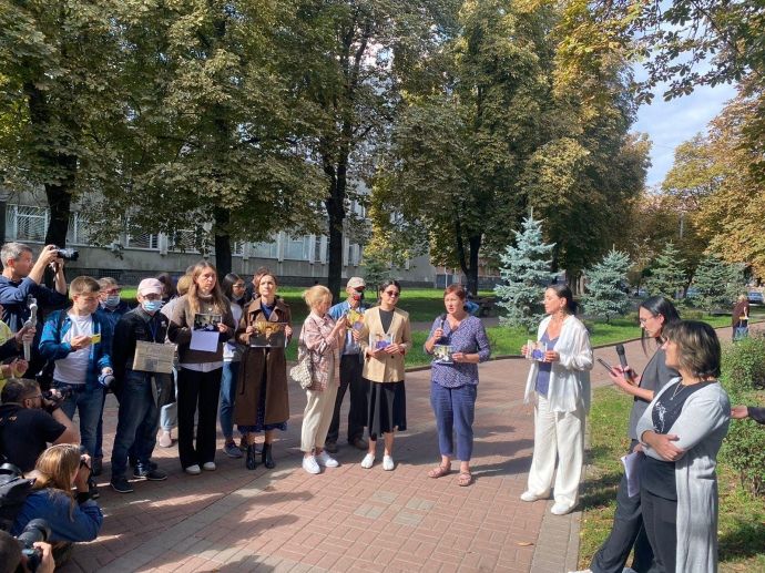 Під час акції-пам'яті у Києві.