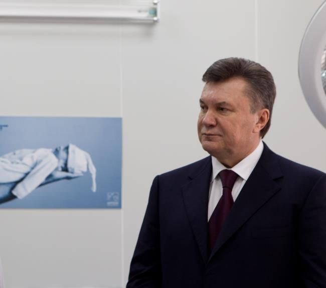 Віктор Янукович вирішив судитися з Верховною Радою.